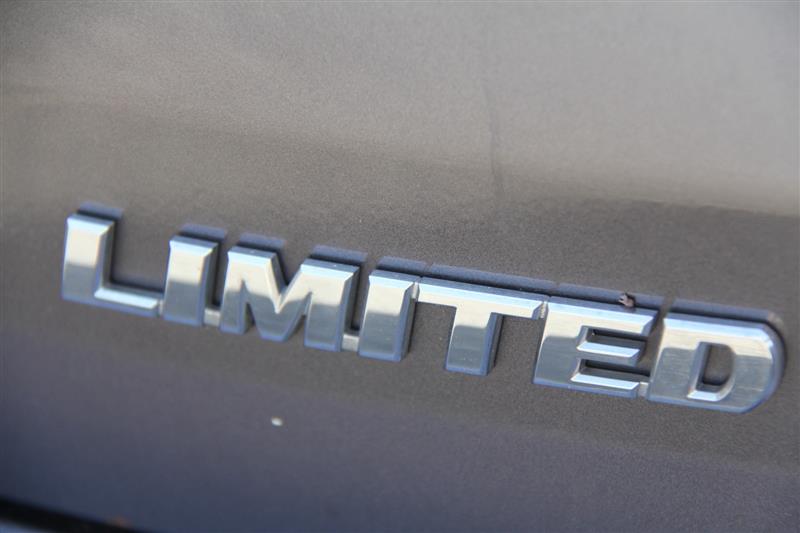 2014 Toyota Highlander Limited - Photo 12