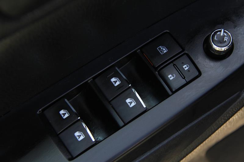 2014 Toyota Highlander Limited - Photo 17