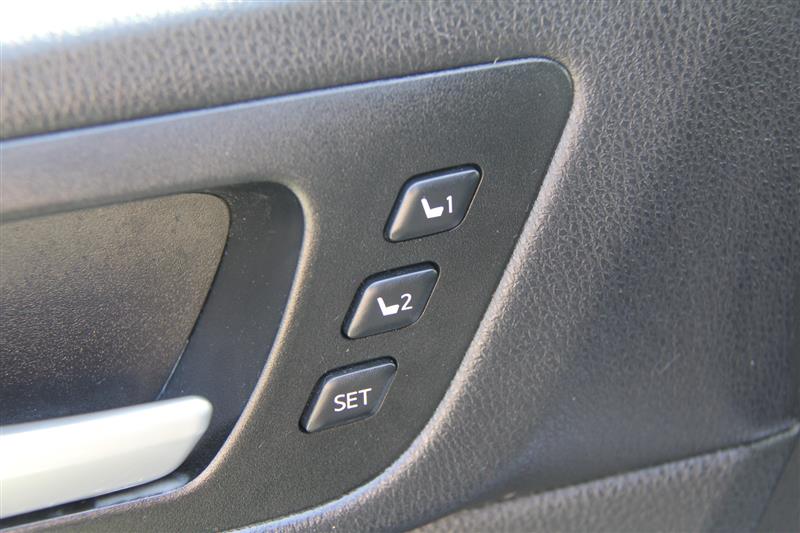 2014 Toyota Highlander Limited - Photo 18