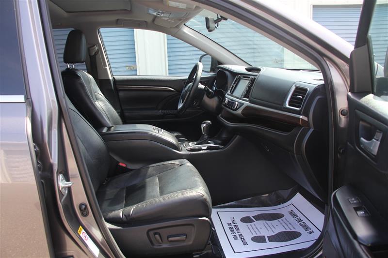 2014 Toyota Highlander Limited - Photo 20