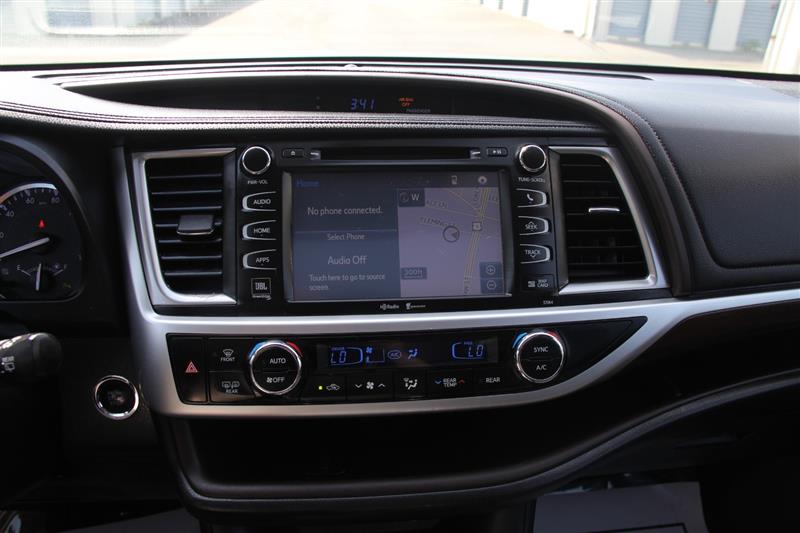 2014 Toyota Highlander Limited - Photo 31