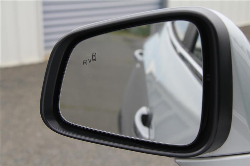 2019 Buick Encore Essence - Photo 29