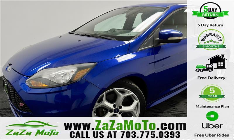 Performance Blue 2013 Ford Focus ST Hatchback Front-Wheel Drive Manual