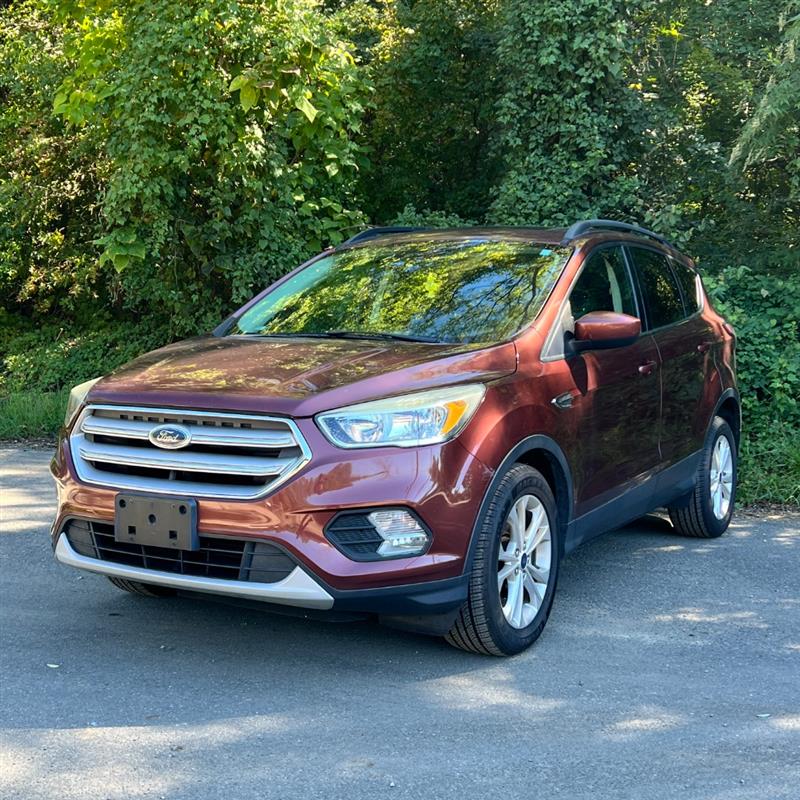 2018 FORD ESCAPE SE