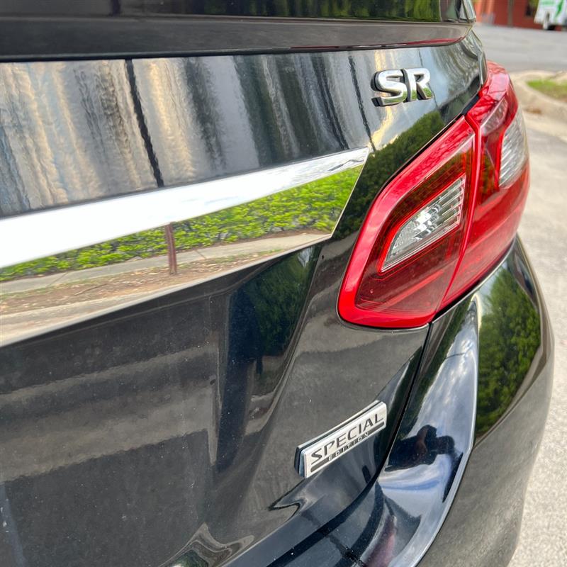 2018 Nissan Altima SR - Photo 7