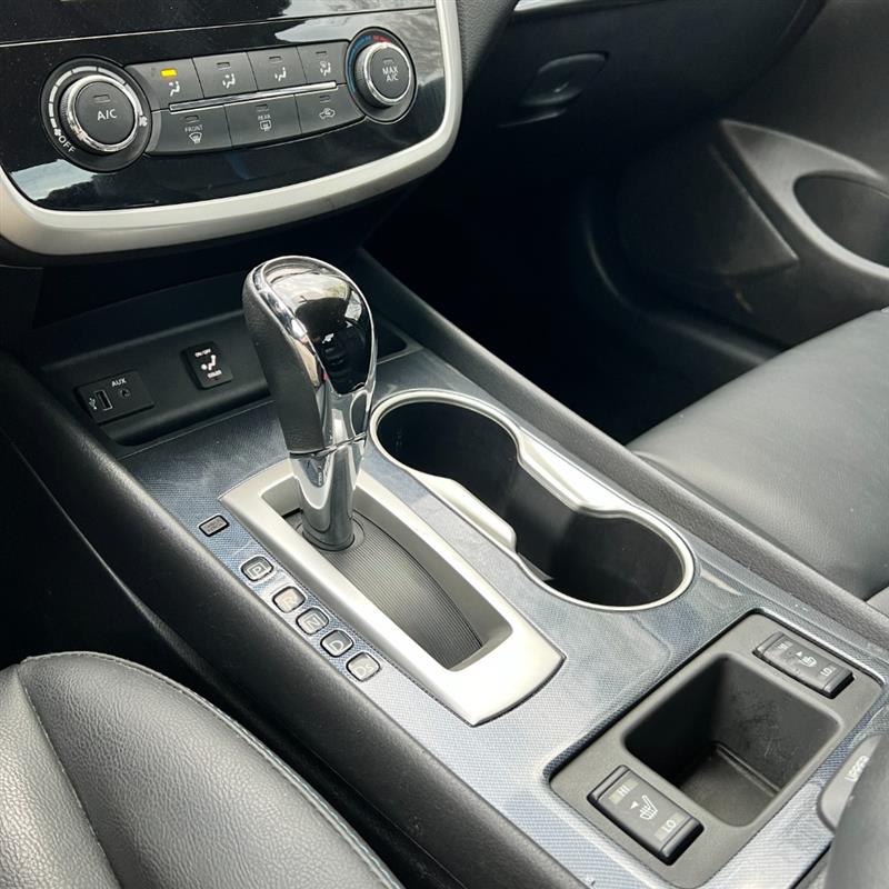 2018 Nissan Altima SR - Photo 23