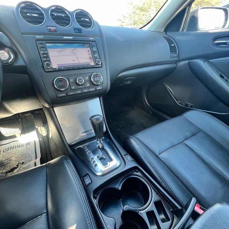 2012 Nissan Altima SR - Photo 17