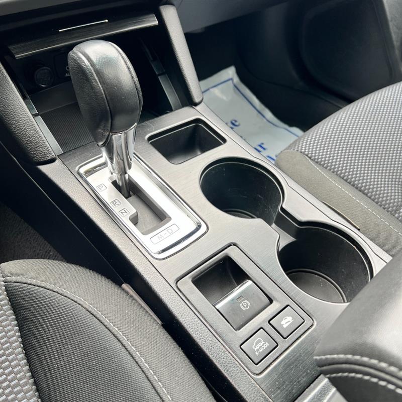 2017 Subaru Outback Premium - Photo 22