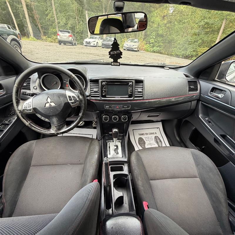 2017 Mitsubishi Lancer LE - Photo 11