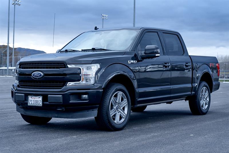 2019 FORD F-150 LARIAT FX4