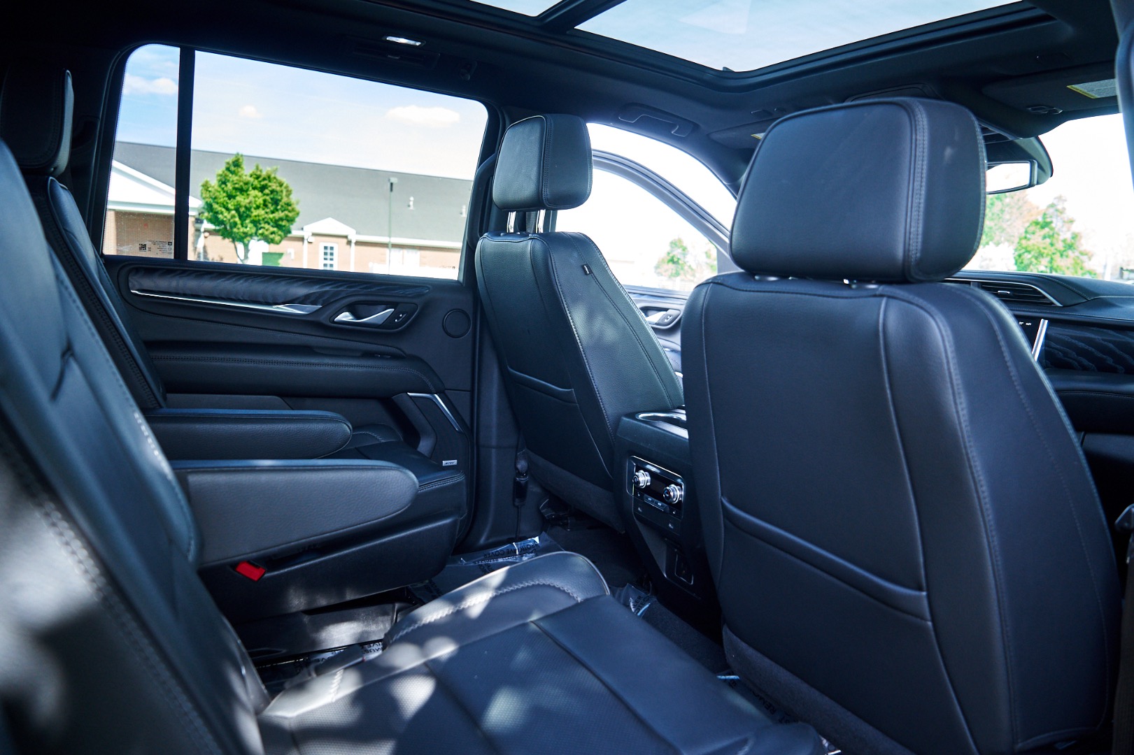 2022 GMC Yukon XL Denali - Photo 14