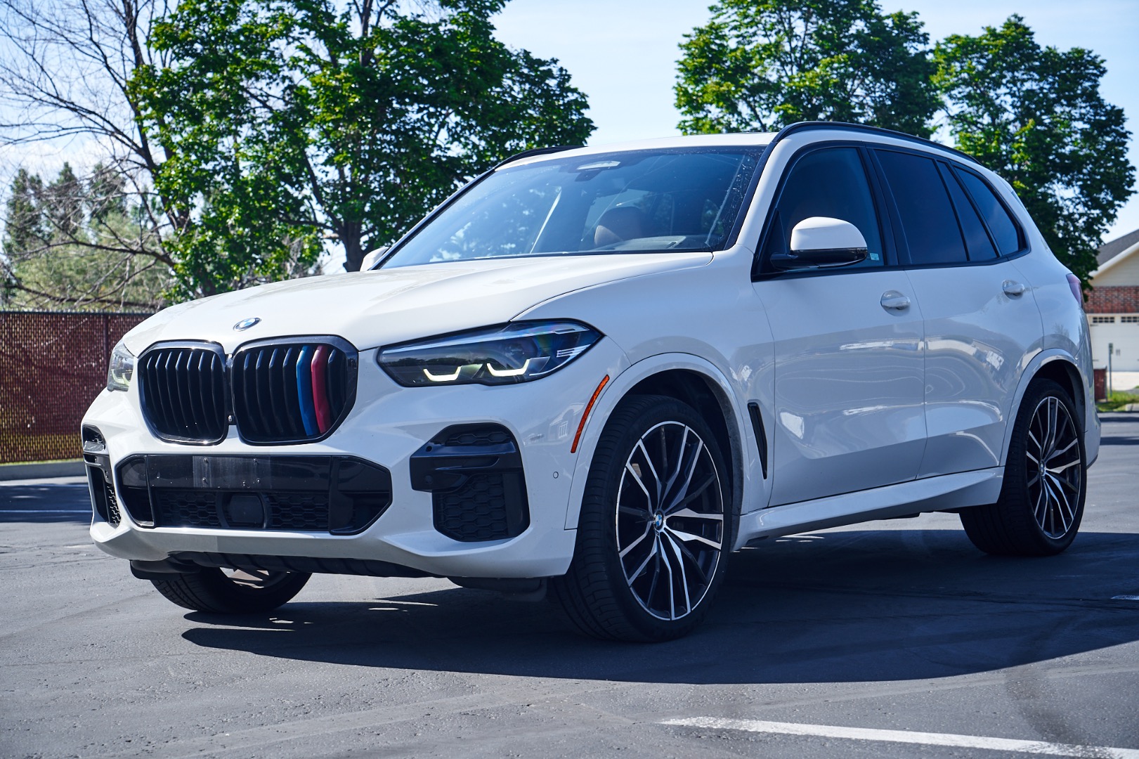 2022 BMW X5 xDrive40i's photo