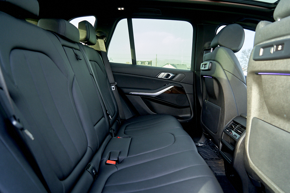 2020 BMW X5 40i - Photo 13