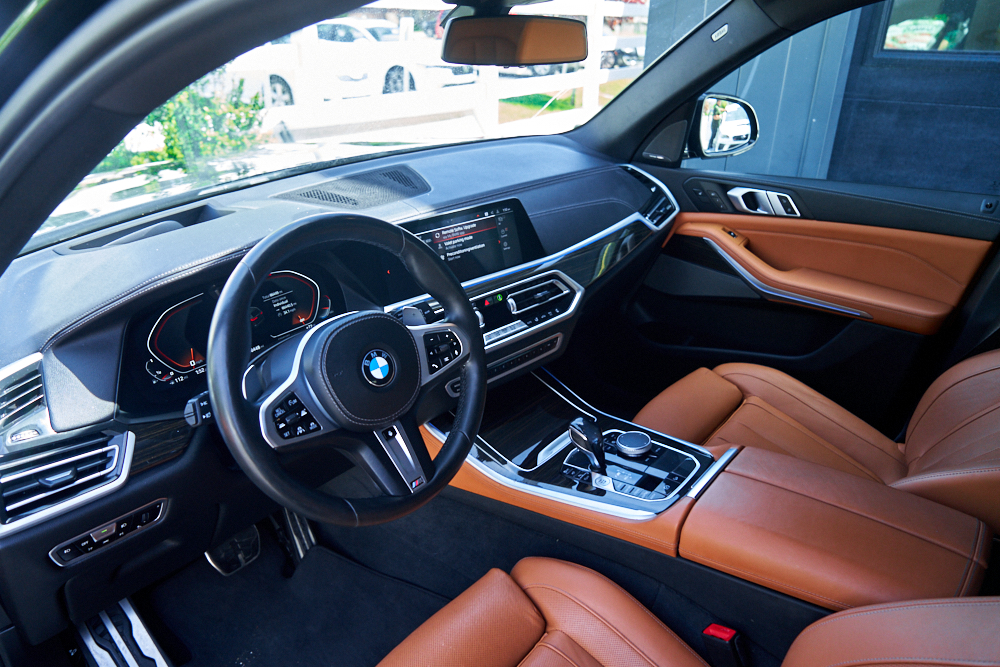 2021 BMW X5 M50i - Photo 11