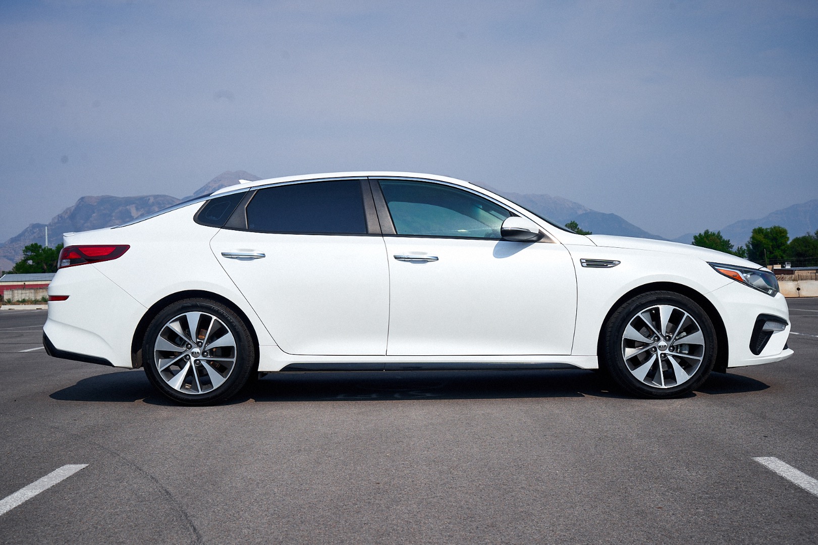 2019 Kia Optima S - Photo 4