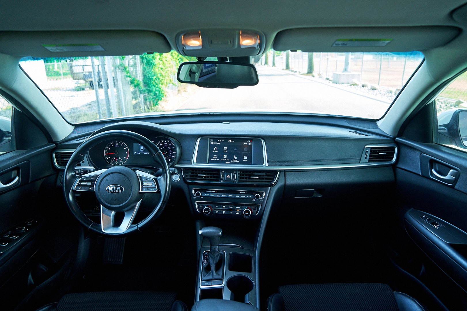 2019 Kia Optima S - Photo 8