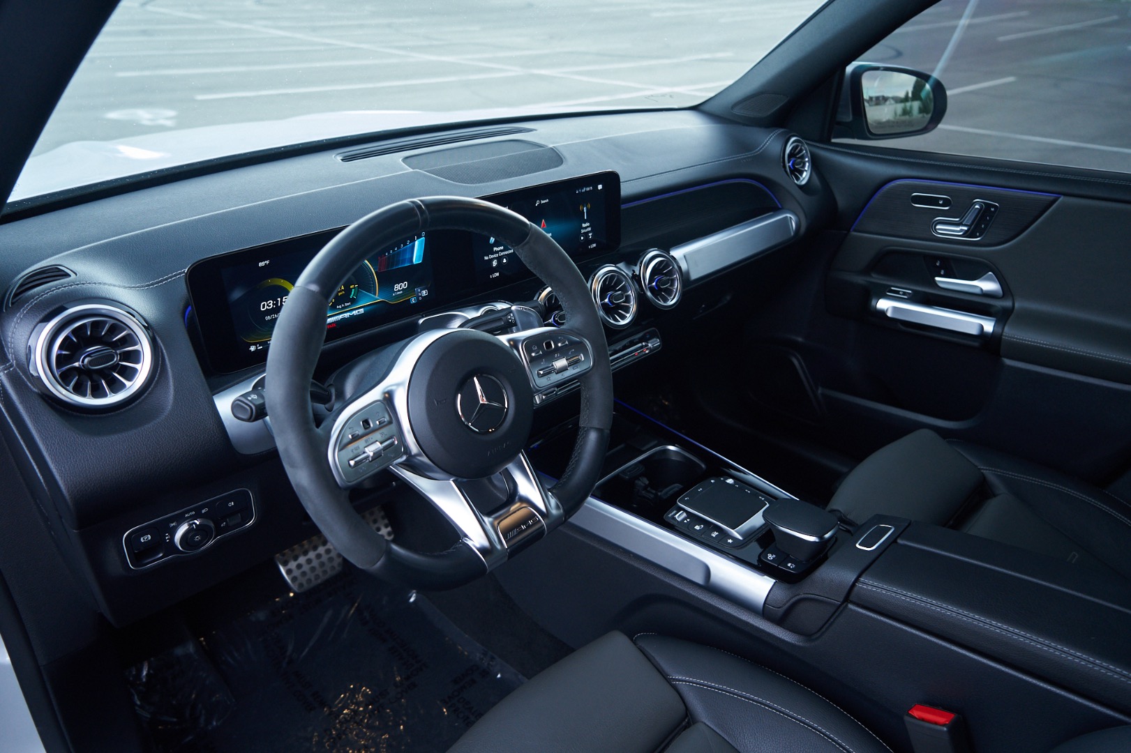 2022 Mercedes-Benz GLB AMG GLB35 - Photo 9