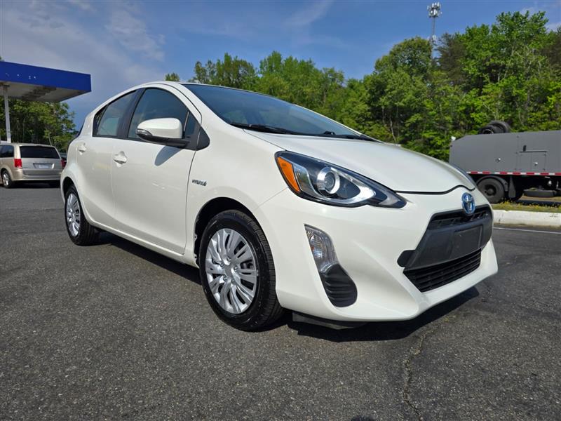 2016 Toyota Prius c One
