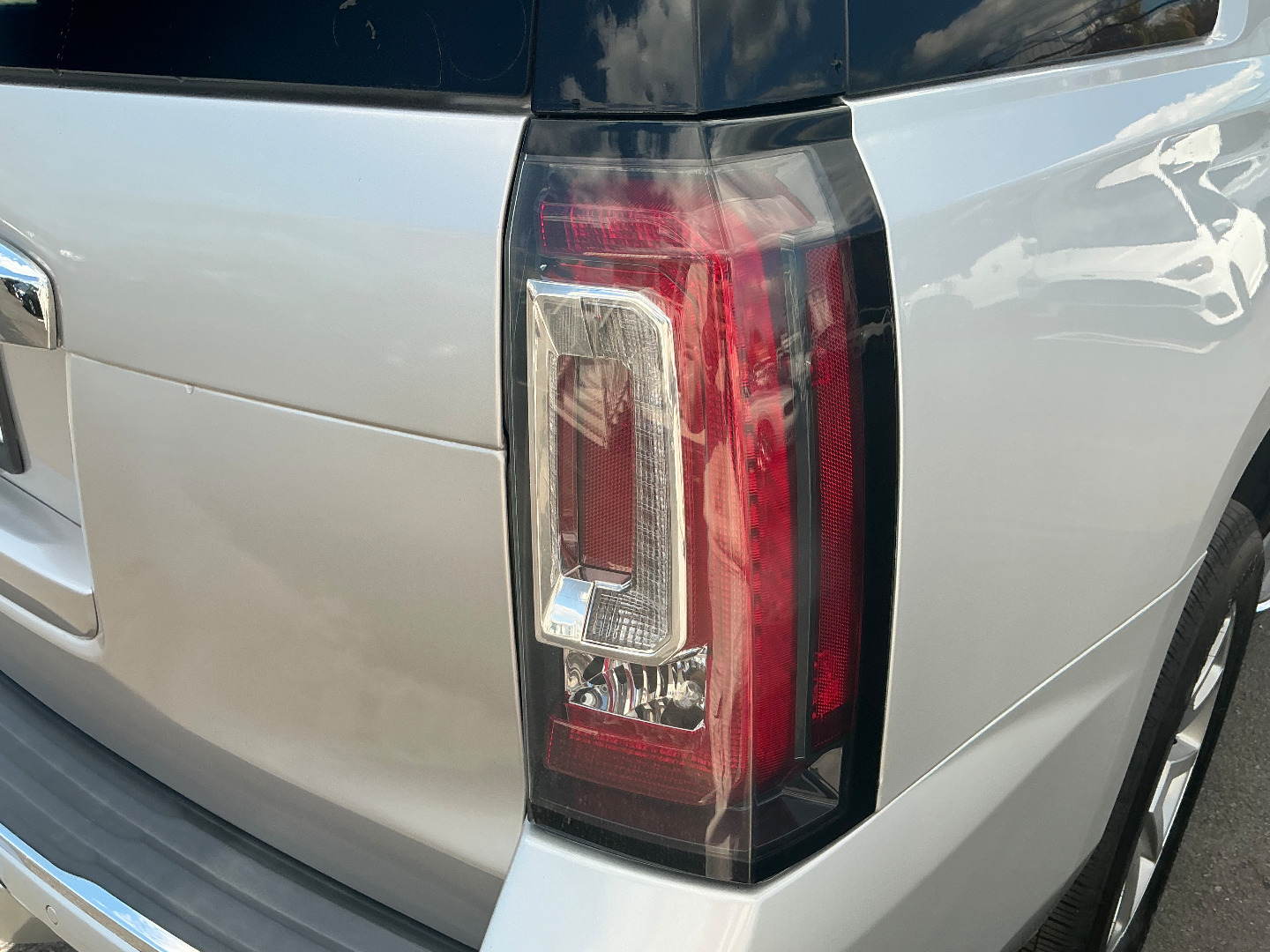 2018 GMC Yukon Denali - Photo 25