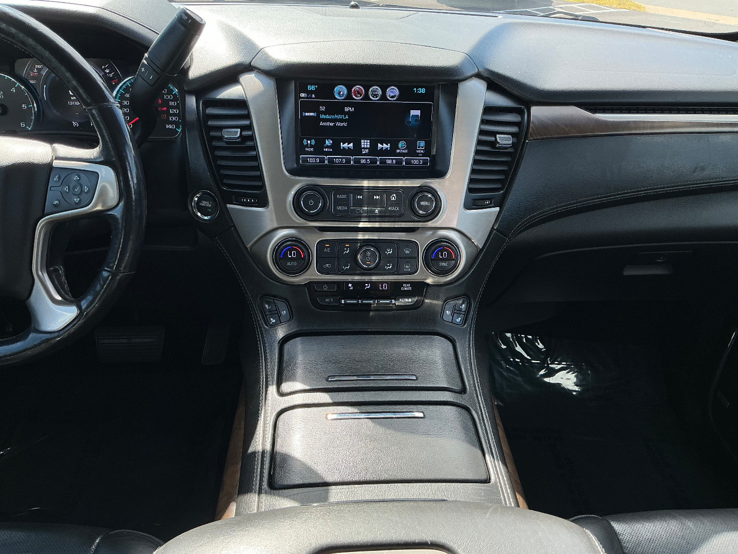 2018 GMC Yukon Denali - Photo 53