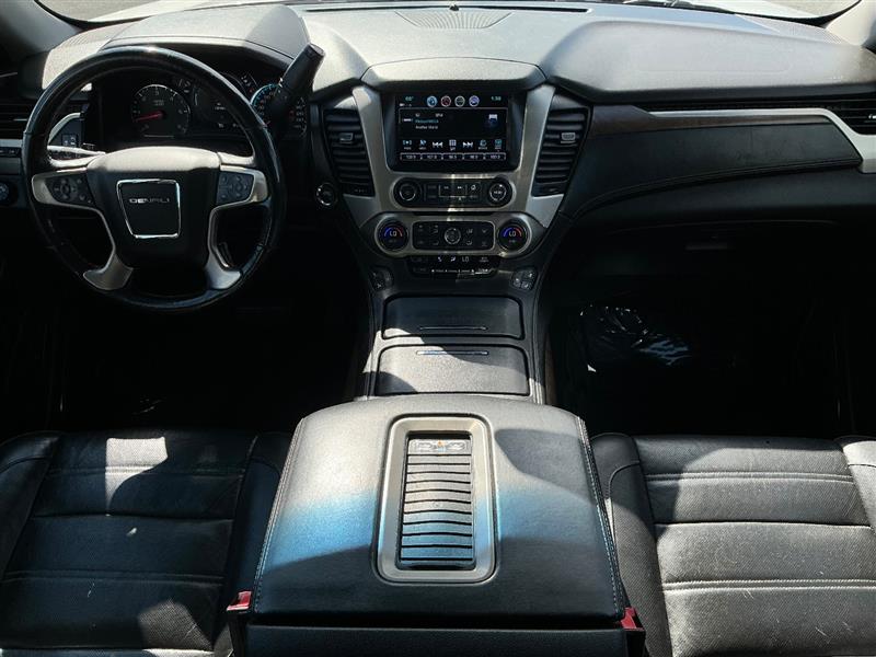 2018 GMC Yukon Denali - Photo 32