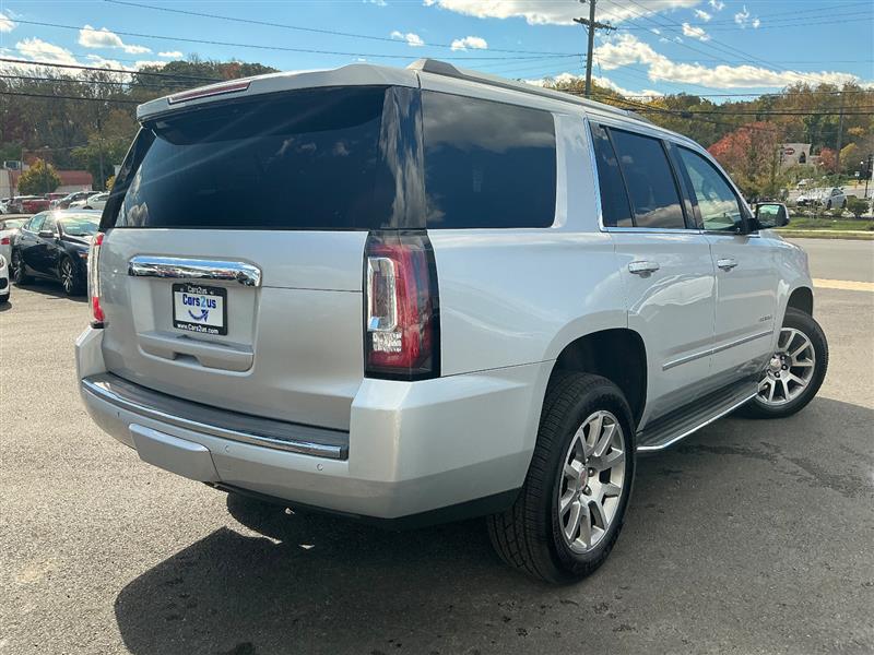 2018 GMC Yukon Denali - Photo 10