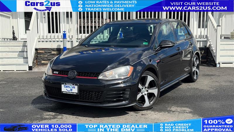2015 Volkswagen Golf GTI 2.0T SE 4-Door FWD