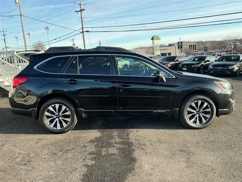 2017 Subaru Outback Limited - Photo 14
