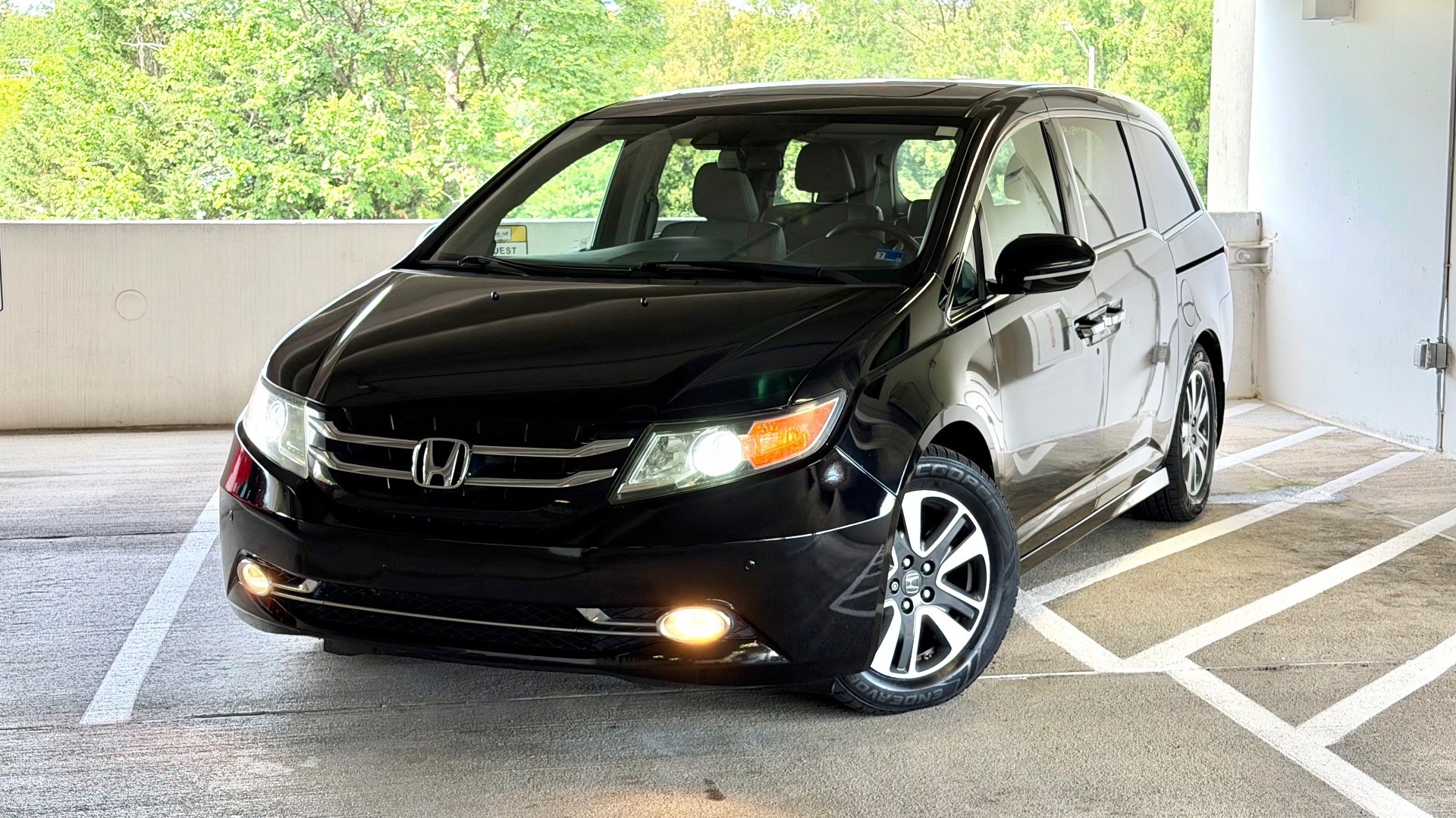 2016 Honda Odyssey Touring Elite