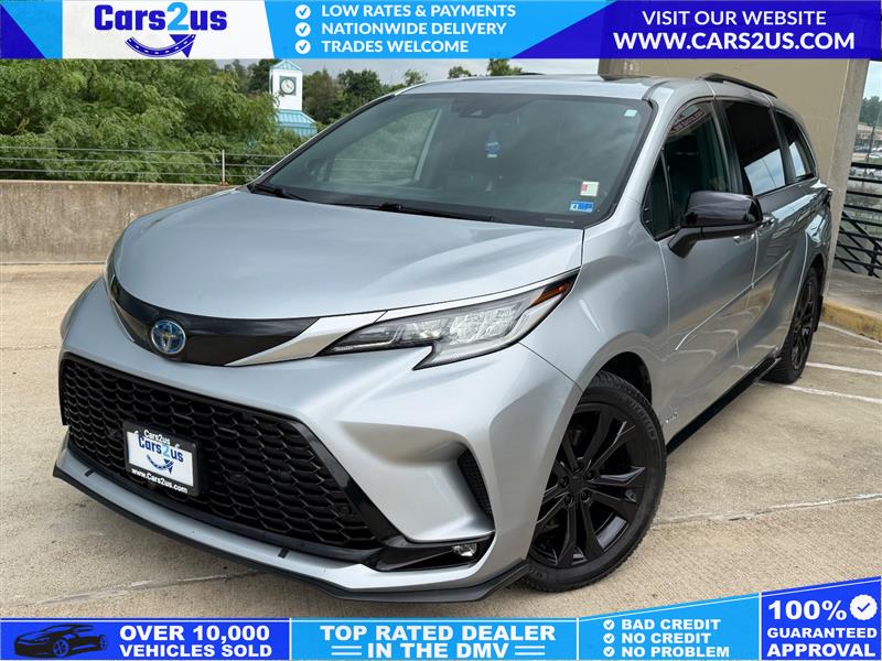 2021 TOYOTA SIENNA XSE