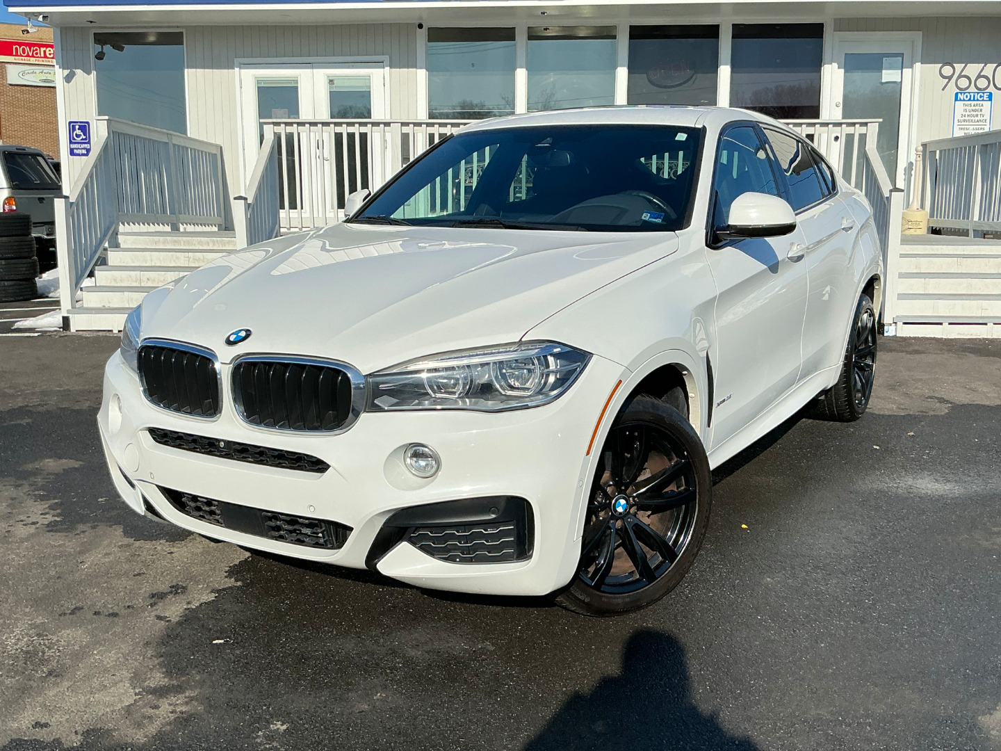 2018 BMW X6 xDrive35i's photo