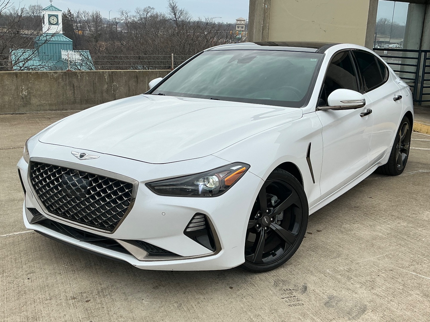 2019 Genesis G70 2.0T Advanced's photo