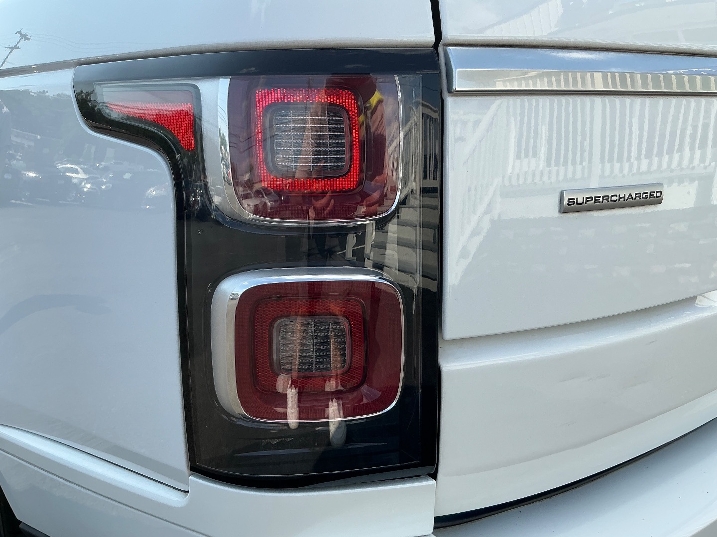 2018 Land Rover Range Rover Supercharged - Photo 27