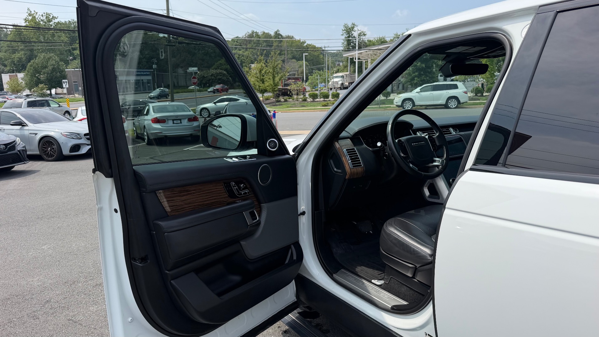2018 Land Rover Range Rover Supercharged - Photo 37