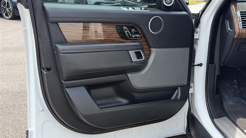2018 Land Rover Range Rover Supercharged - Photo 40