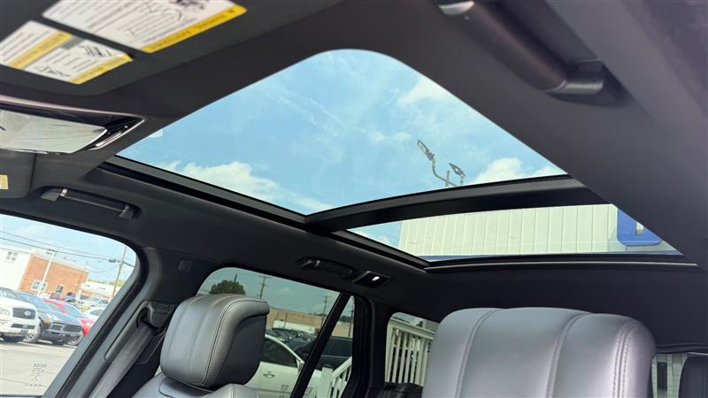 2018 Land Rover Range Rover Supercharged - Photo 46