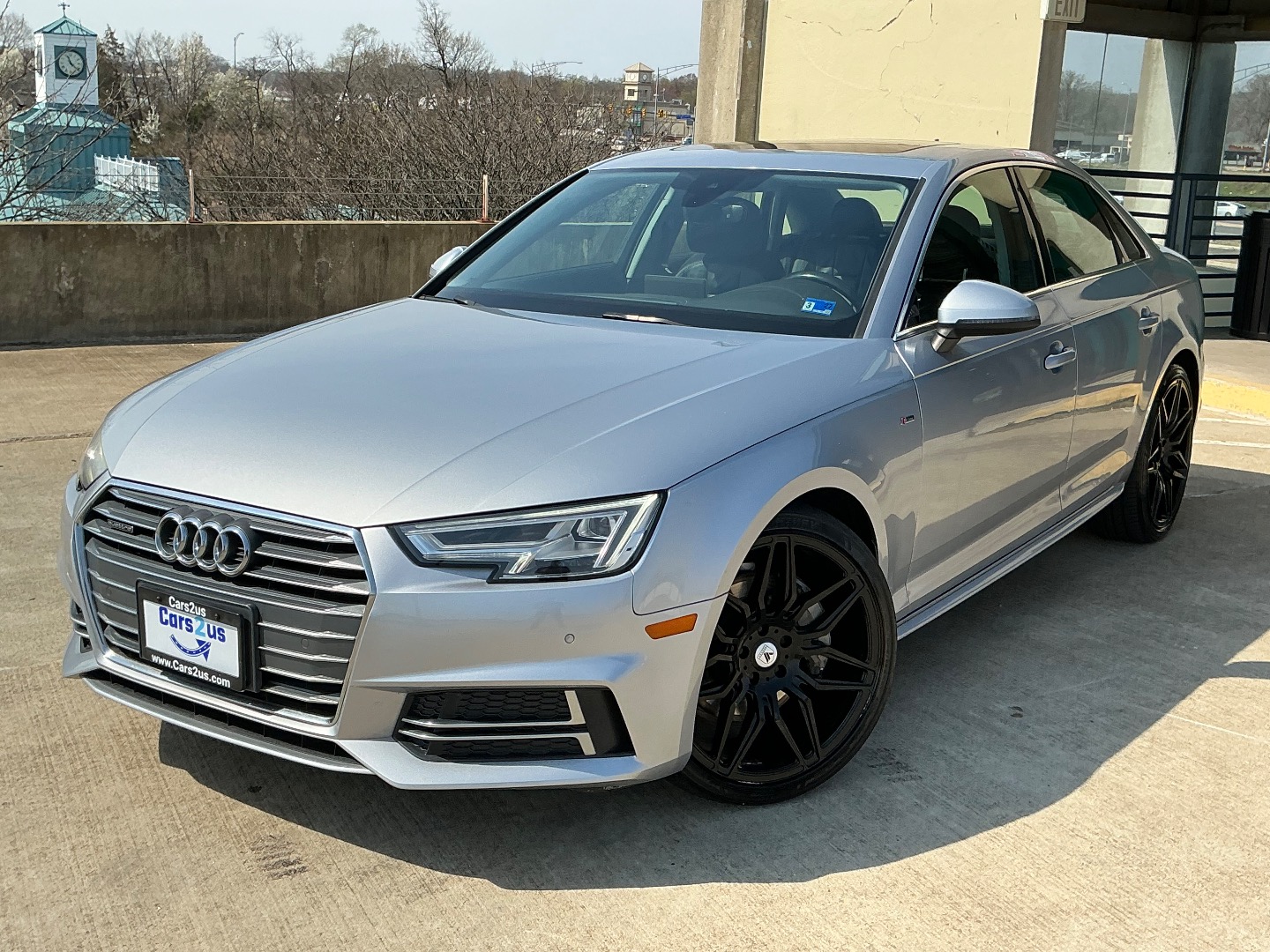 2018 Audi A4 2.0T quattro S tronic Premium Plus's photo