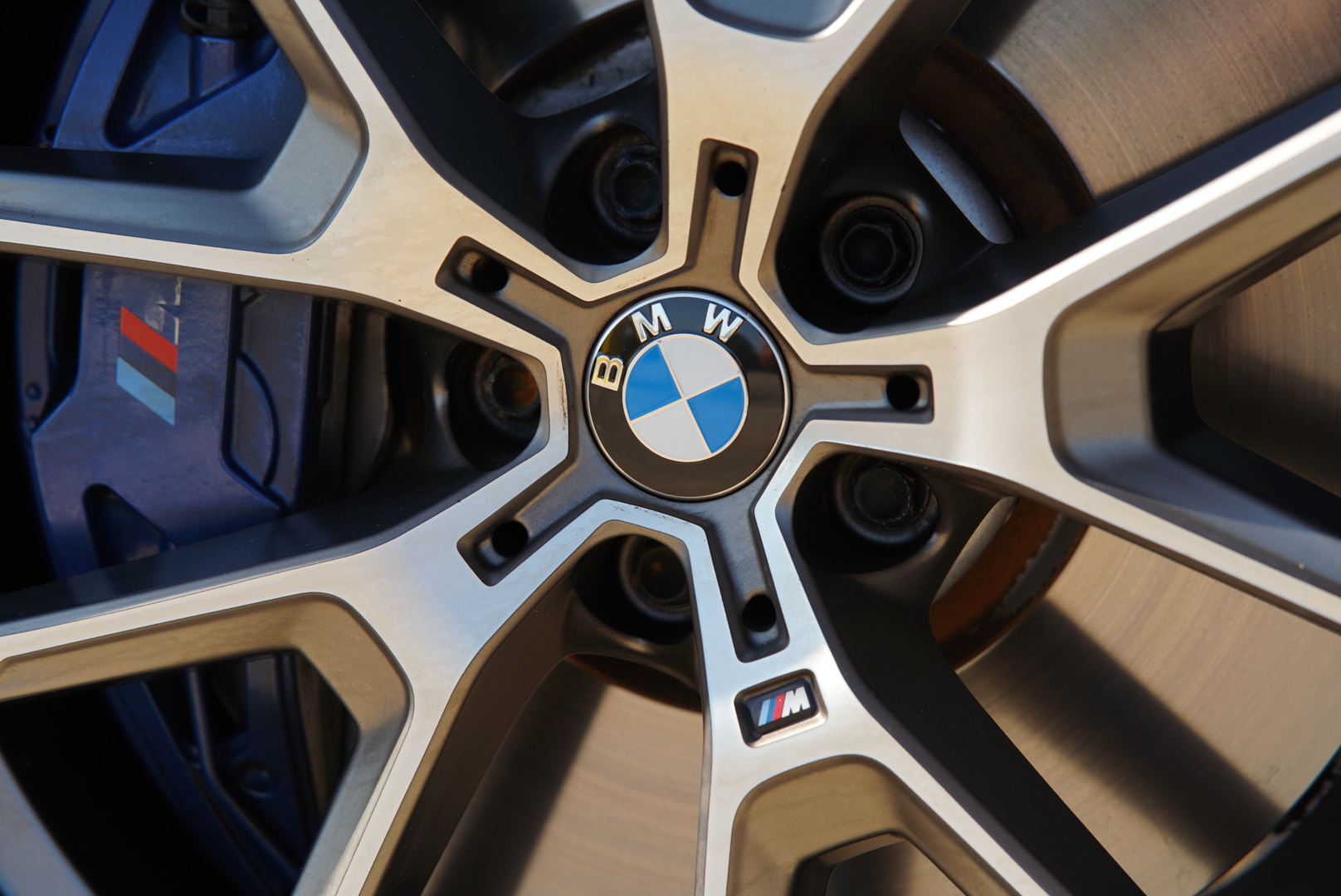 2020 BMW 8 Series M850i - Photo 49