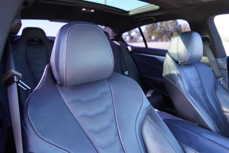 2020 BMW 8 Series M850i - Photo 216