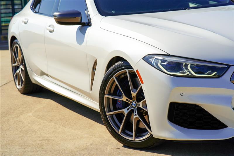 2020 BMW 8 Series M850i - Photo 32