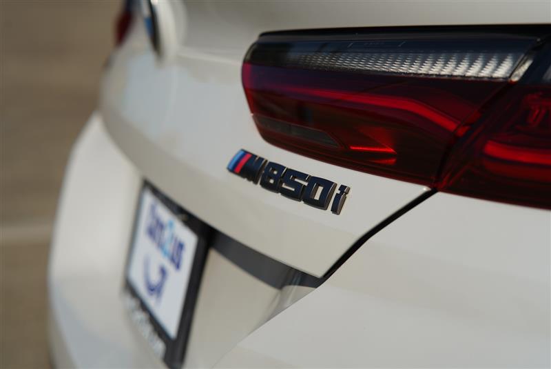 2020 BMW 8 Series M850i - Photo 112