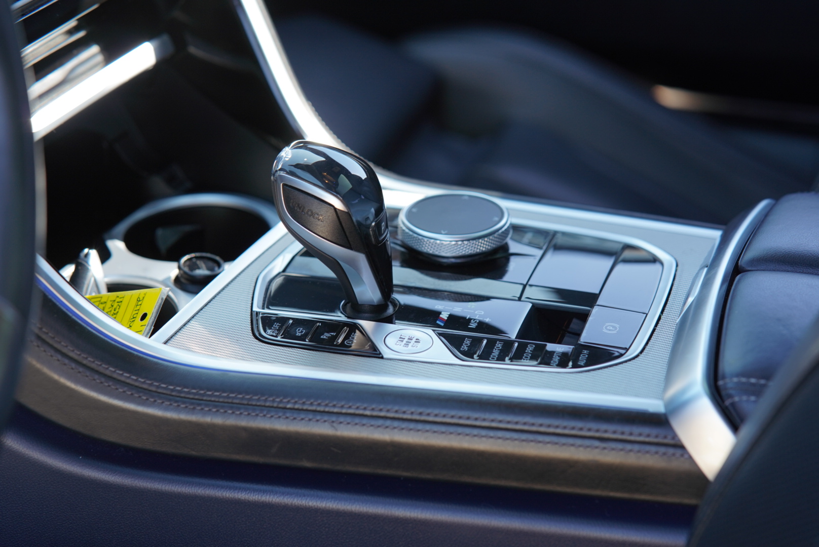 2020 BMW 8 Series M850i - Photo 171