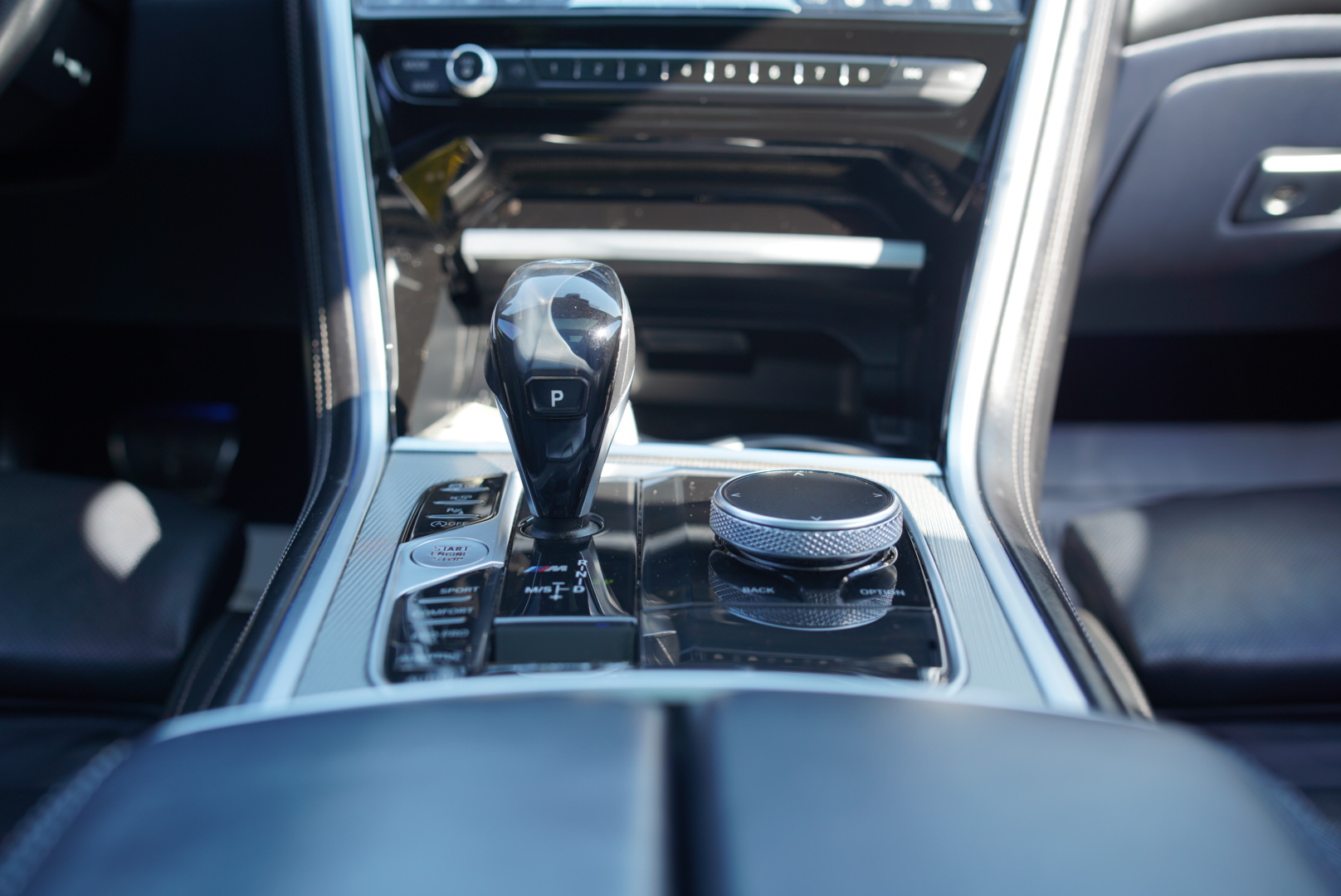 2020 BMW 8 Series M850i - Photo 179