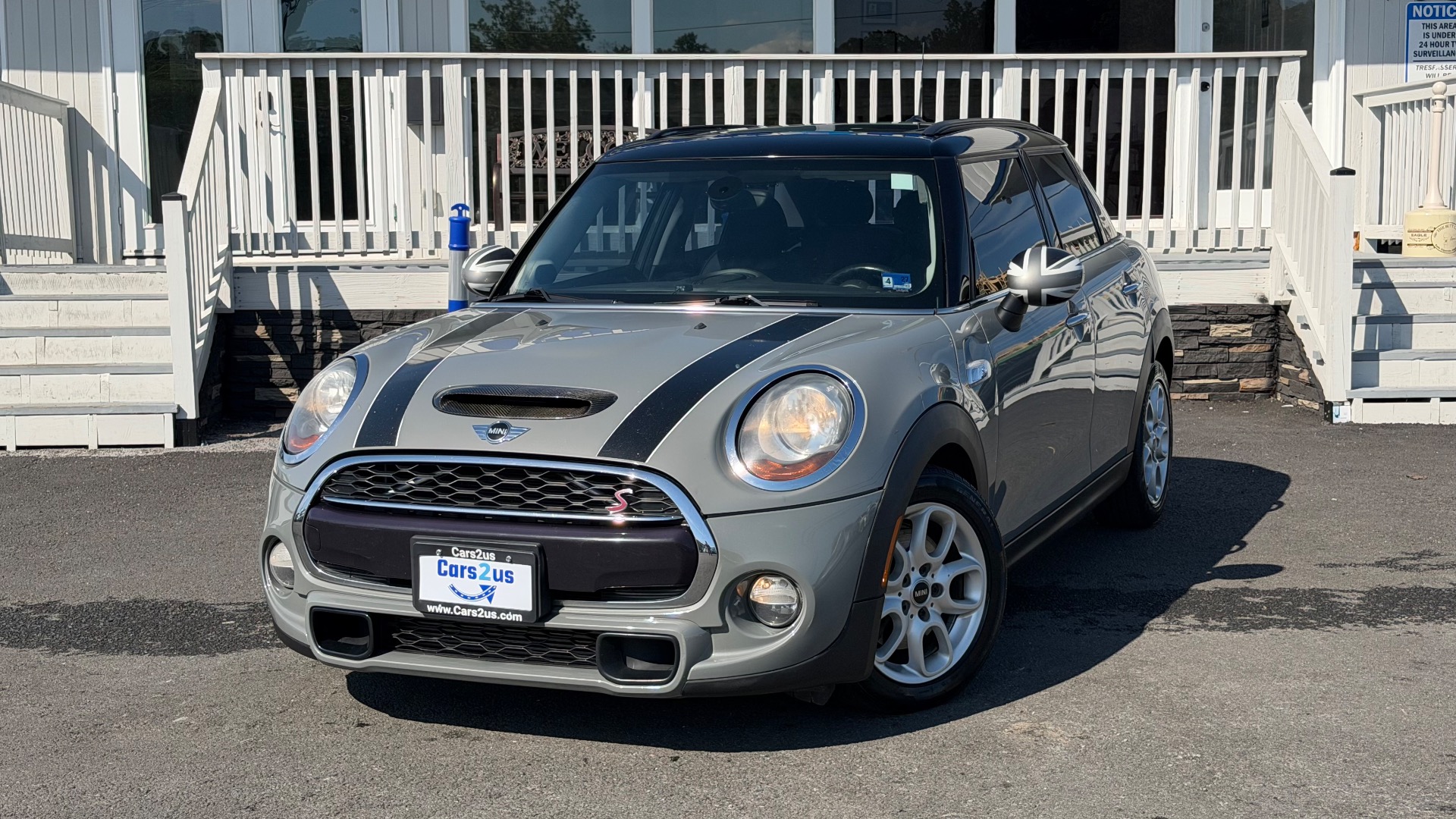 2016 MINI Cooper S 4 Door's photo