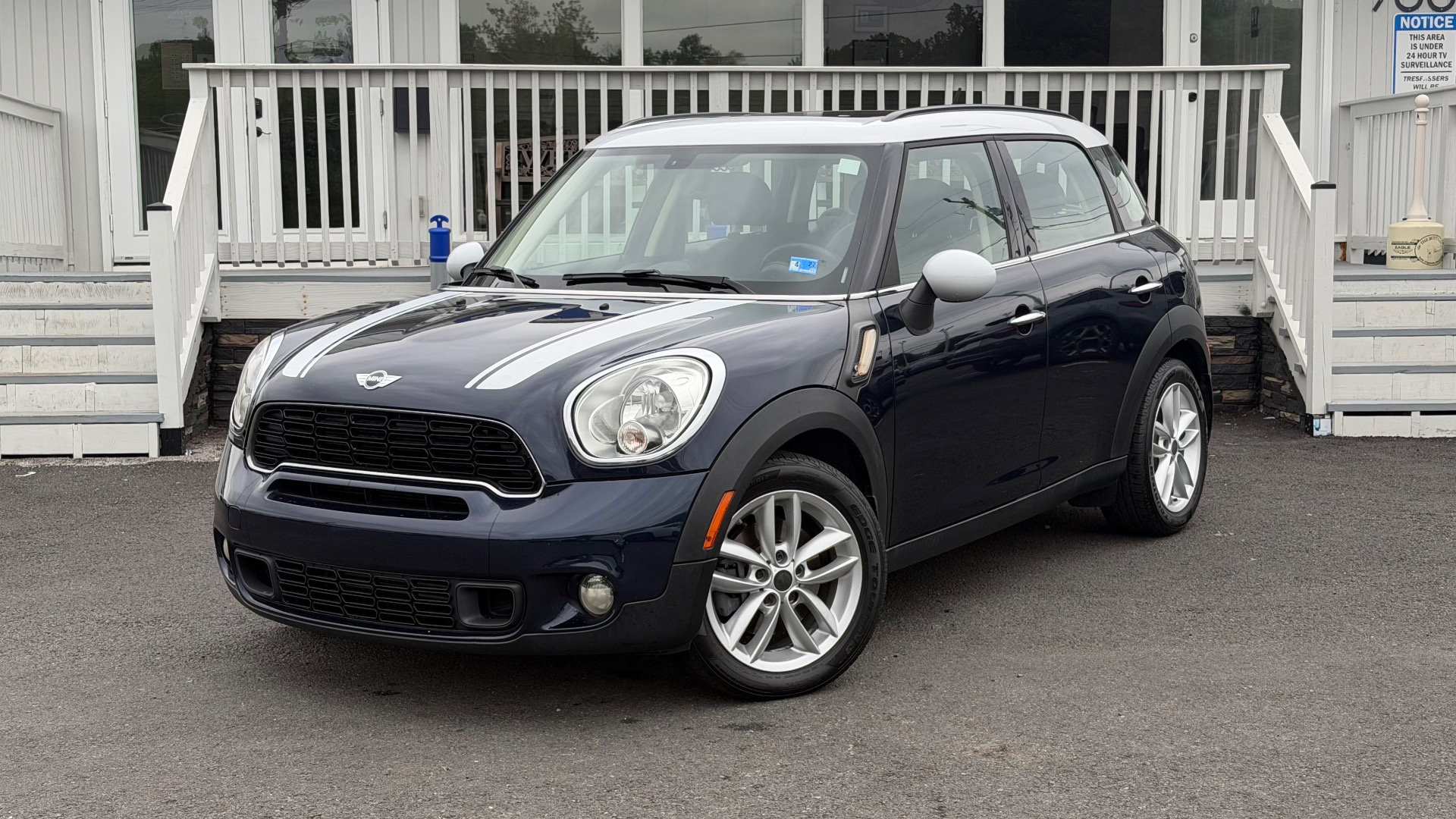 2013 MINI Countryman Countryman S's photo
