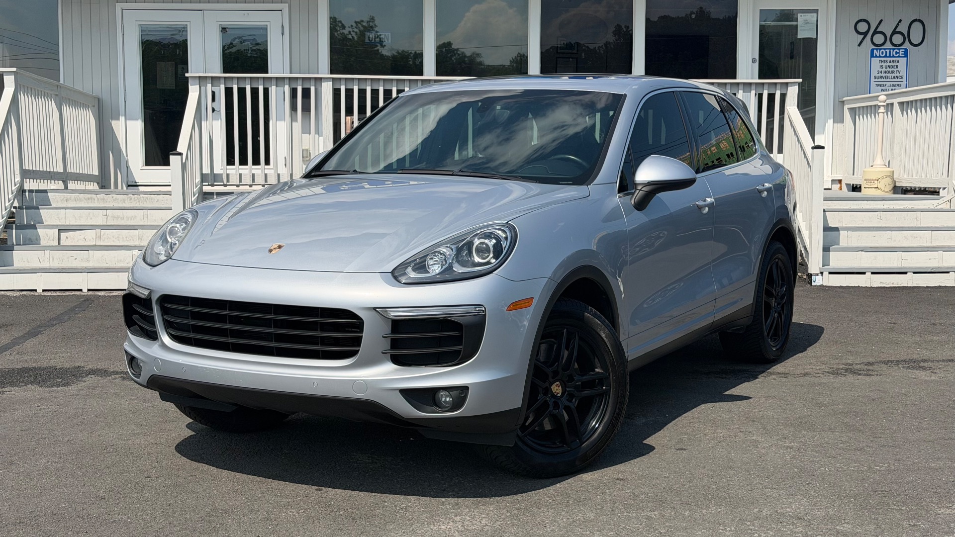 2016 Porsche Cayenne Tiptronic's photo