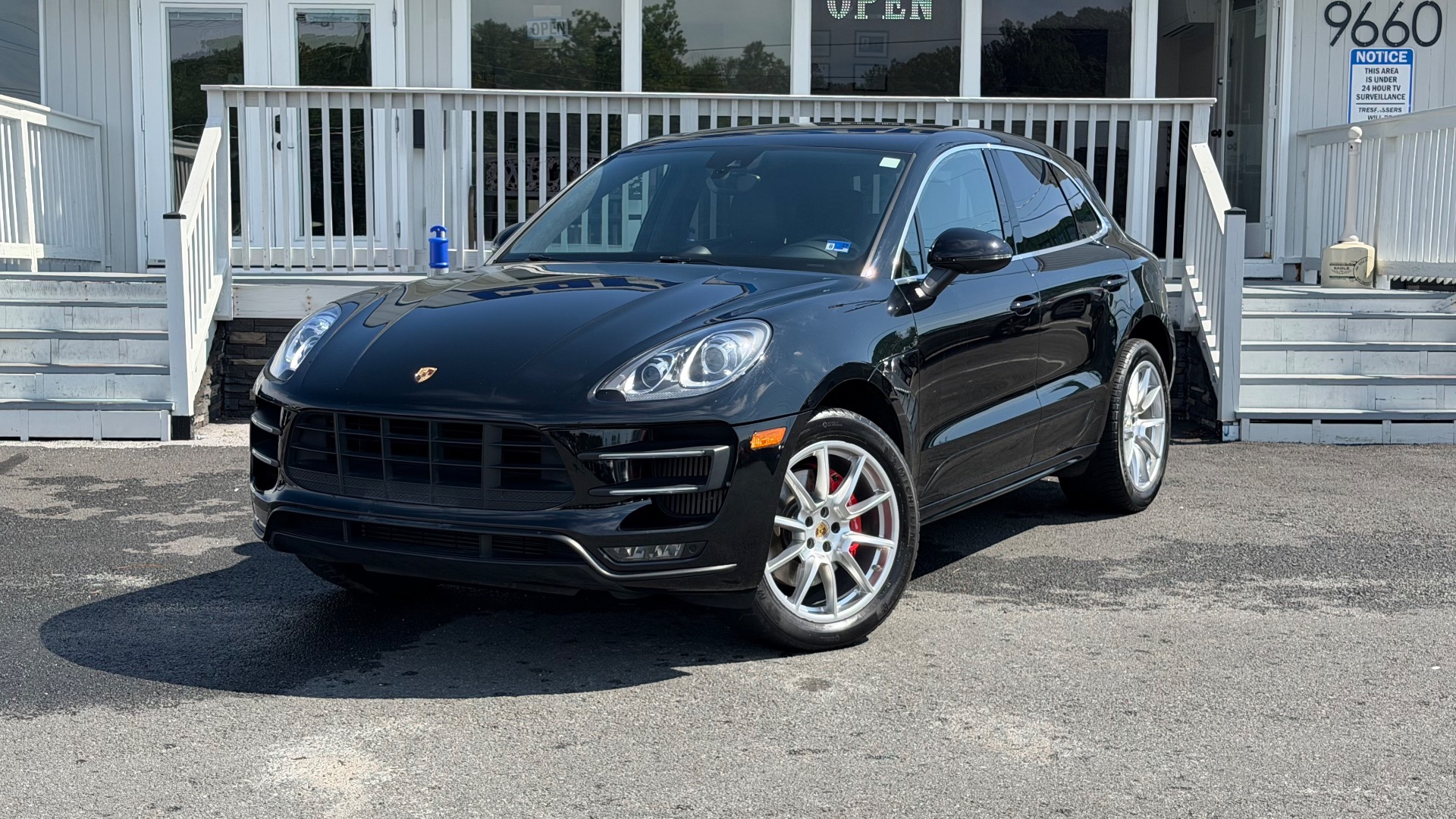 2018 Porsche Macan Turbo