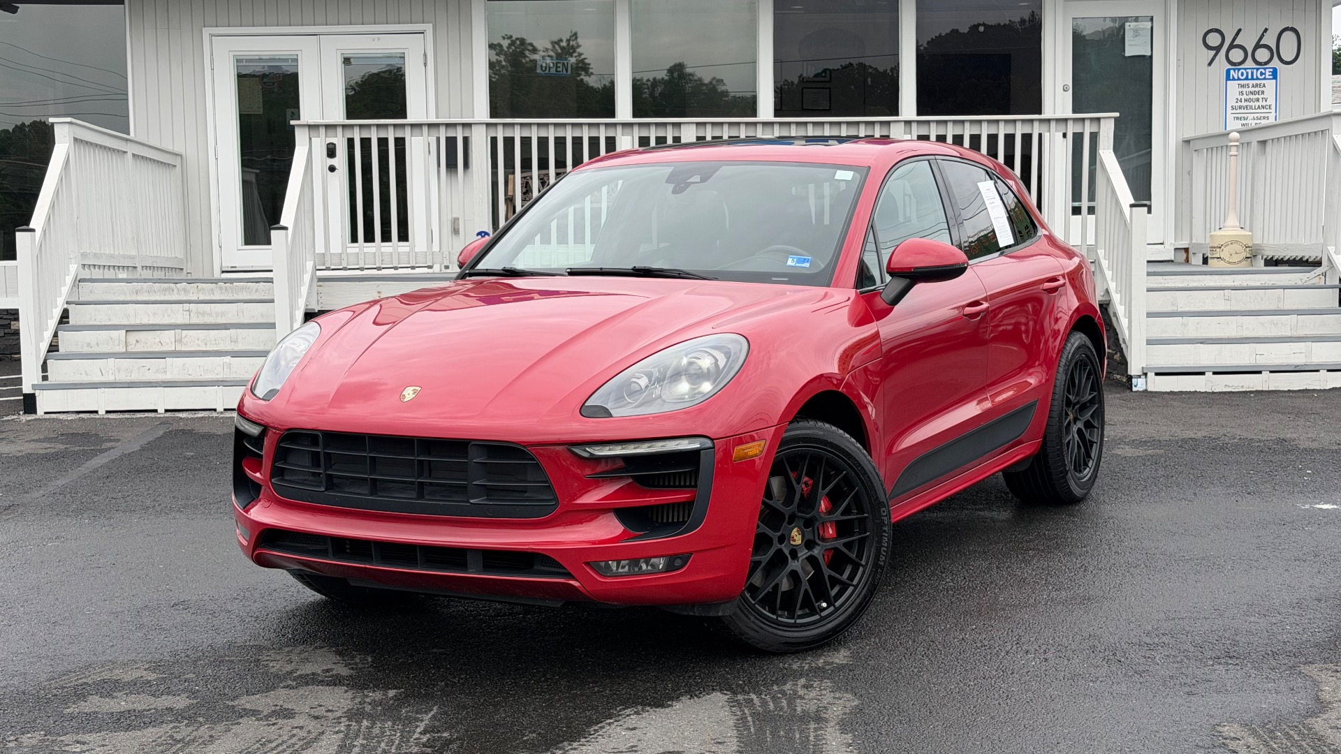 2017 Porsche Macan GTS's photo