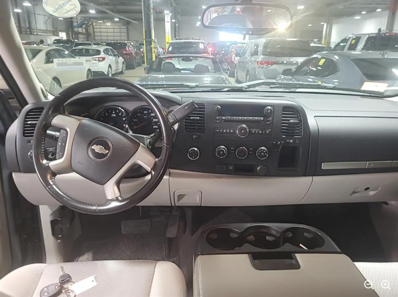 2009 Chevrolet Silverado 1500 1LT - Photo 9