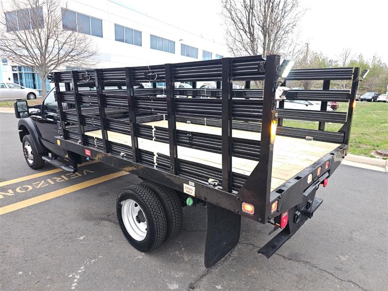 2011 Ford F-450 Super Duty Chassis Cab XLT - Photo 11
